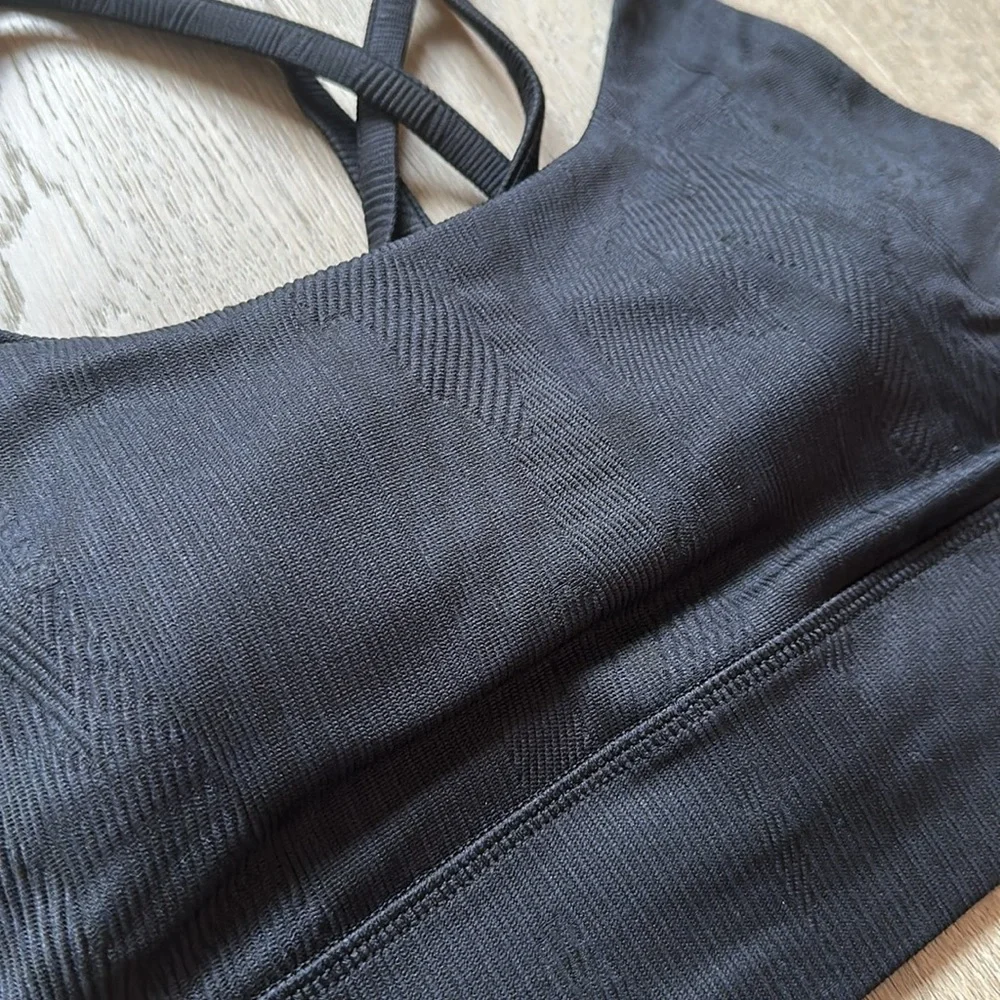 NWT energy longline bra ribbed black size 6 lululemon - Picture 3 of 12